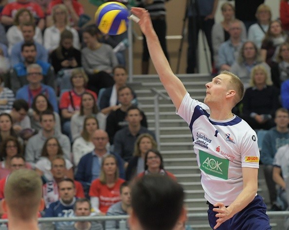 Jannik Pörner beim Angriff