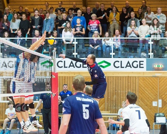 Volle Ränge, gute Stimmung in der Gellersenhalle