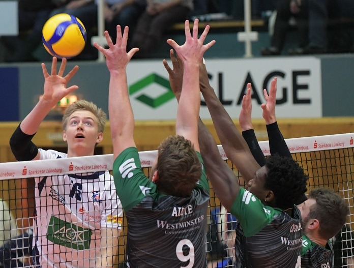 Konrad Thole, hier im Hinspiel gegen die Netzhoppers, empfahl sich zuletzt für weitere Einsätze