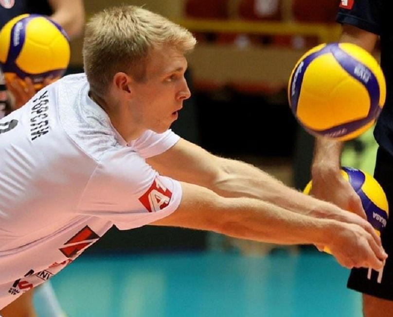 Gage Worsley im Trikot von Deya Volley Burgas - in Bulgarien hat der Libero zuletzt seine ersten Schritte in Europa getan. Foto: SVG
