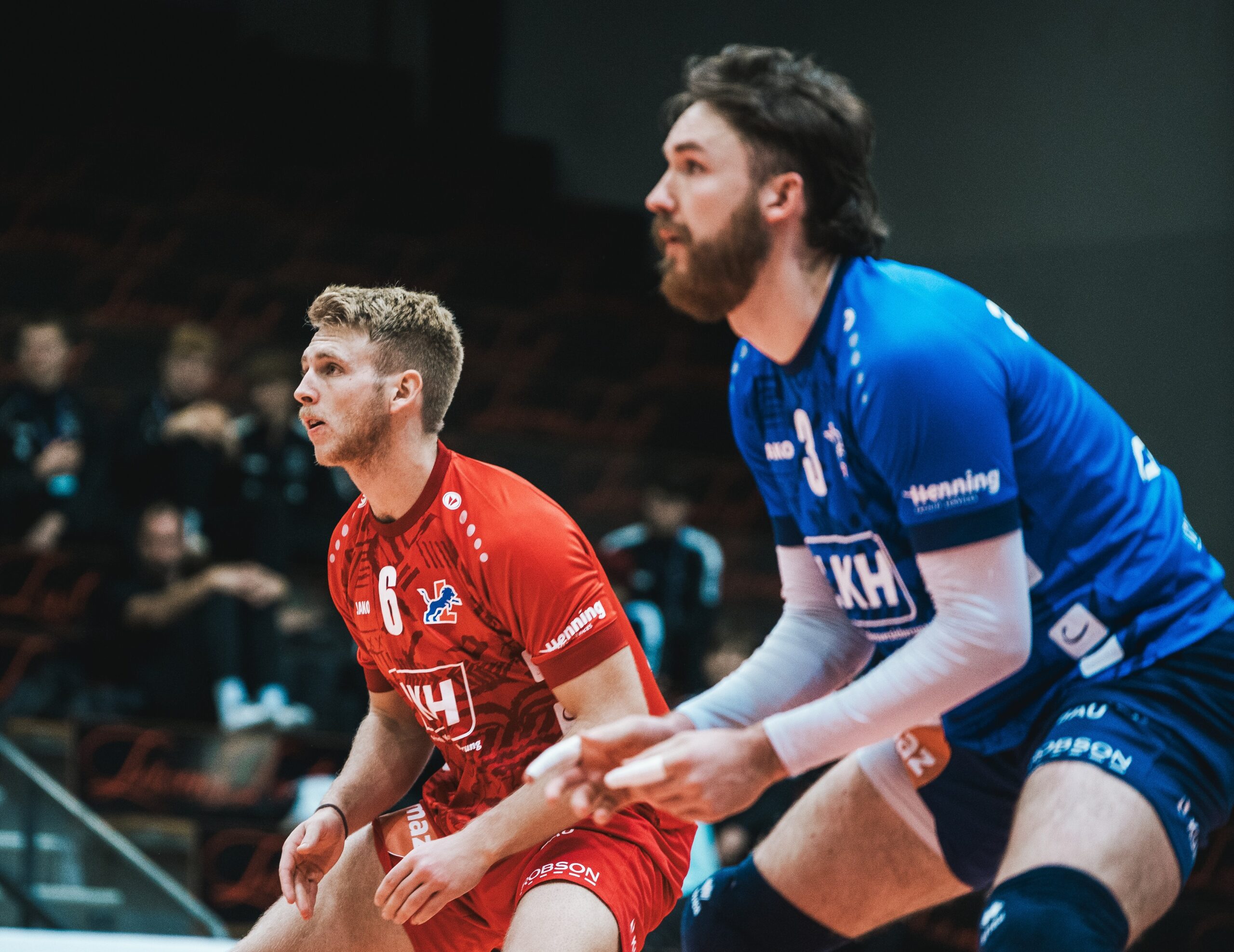 Jesse Elser (r.) ist der neue Kapitän der SVG, Fanliebling Gage Worsley (l.) gehört dem Mannschaftsrat an. Foto: Hoefel/SVG