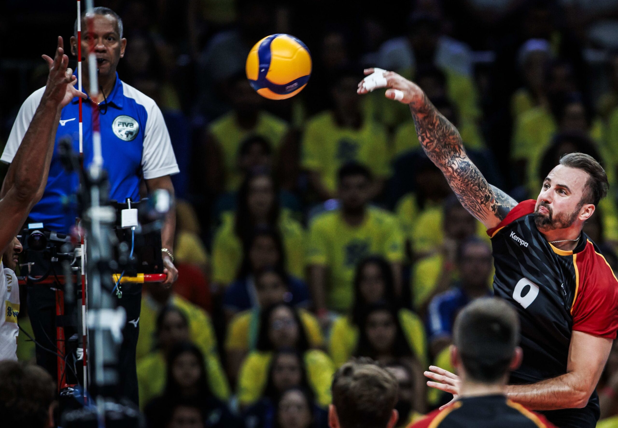 Der 38-jährige Georg Grozer trumpft bei der Olympia-Qualifikation unerwartet noch einmal auf wie in seinen besten Tagen. Foto: FIVB